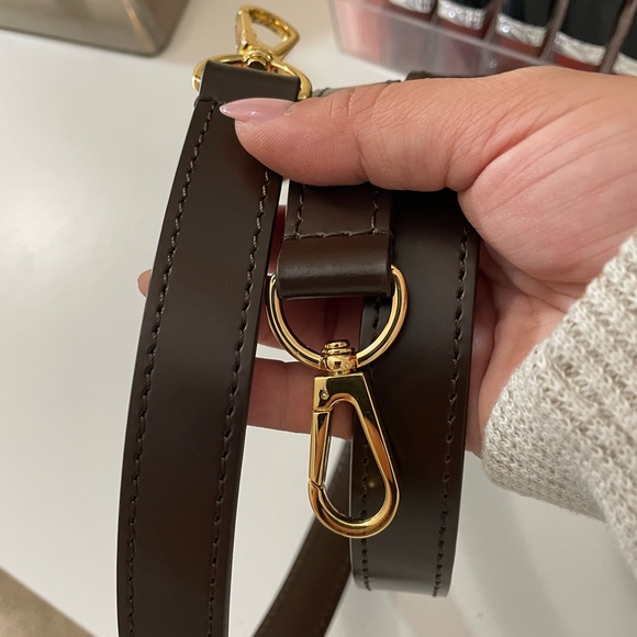 Damier Ebene Crossbody strap - Picture 3 of 5